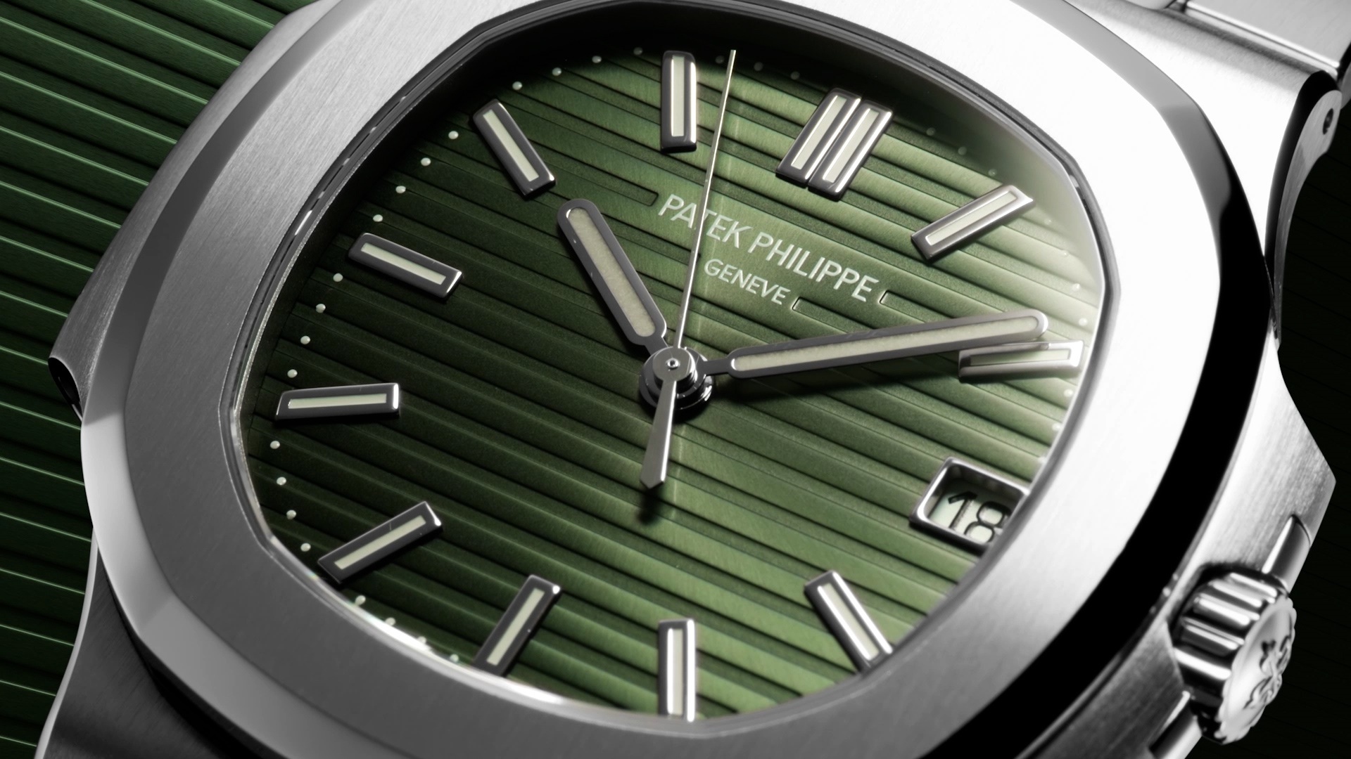 Patek Philippe Nautilus 5711/1A-014 Olive Green Dial