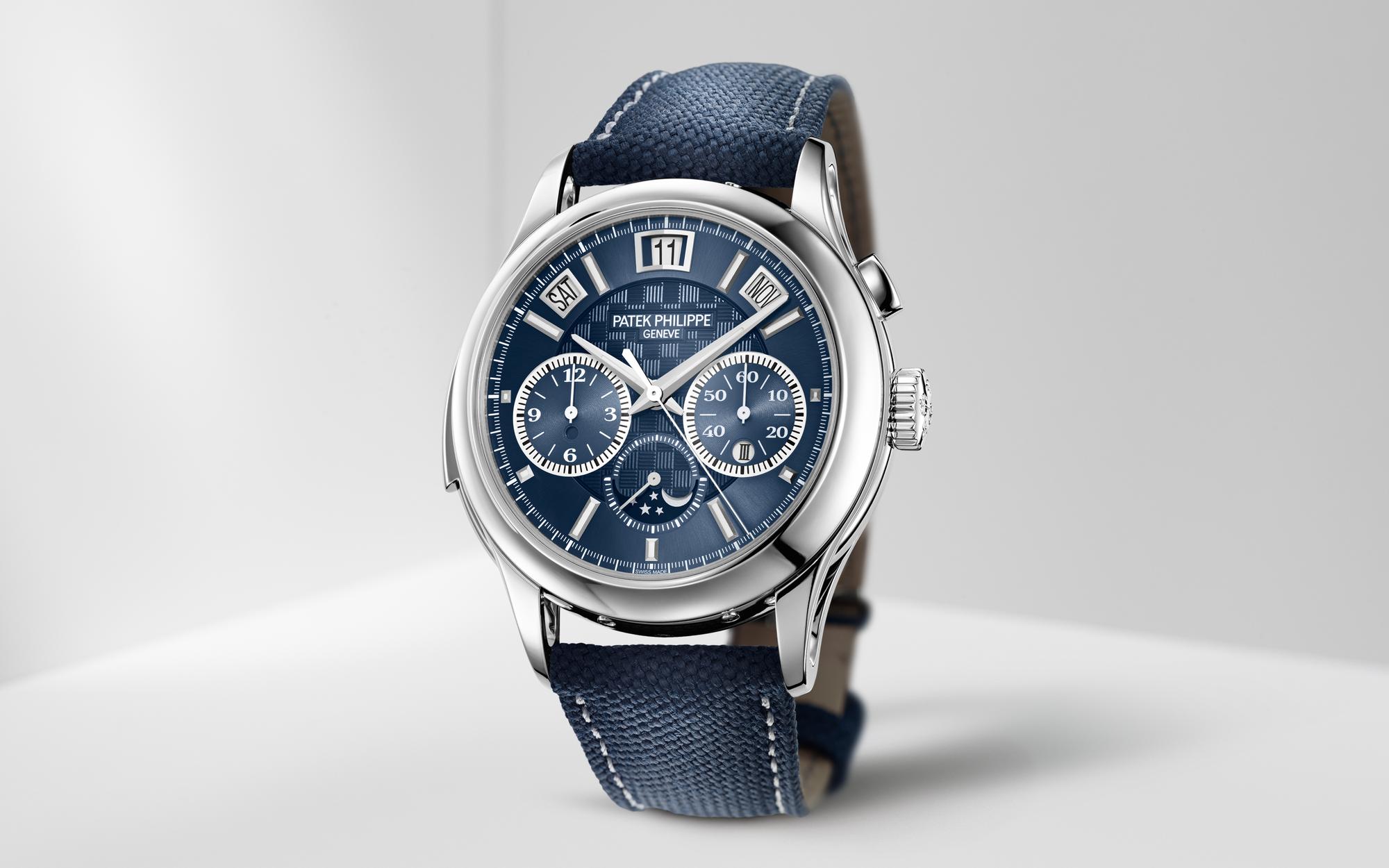 Patek Philippe Patek Philippe Complication World Time Chronograph 5930G-010 Blue Dial New Watch Men's WatchPatek Philippe EWIGER KALENDER - 18ct GOLD - NEW OLD STOCK